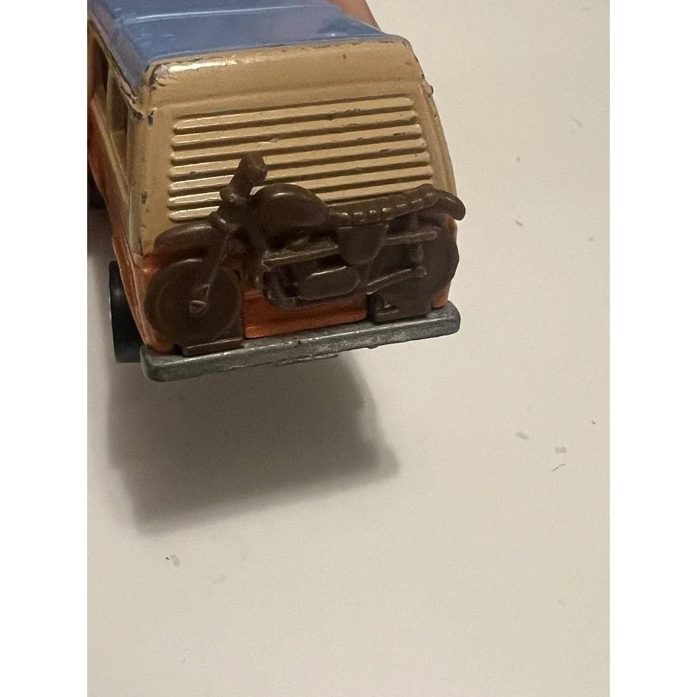 VTG 1981 Hot Wheels VW Sunagon Vanagon T3 Camper Orange Nice Paint See Pics Read